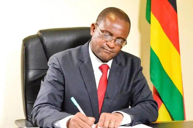 Court Orders CCC To Pay MDC US$90k In Compensation As Mwonzora Retakes Party Offices