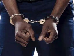 Fake Policeman Arrested After Extorting US$1,500 From Robbery Suspect’s Wife
