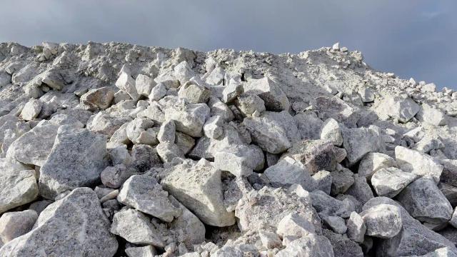 Lithium Miner, Sandawana Mines, Lays Off 300 Workers