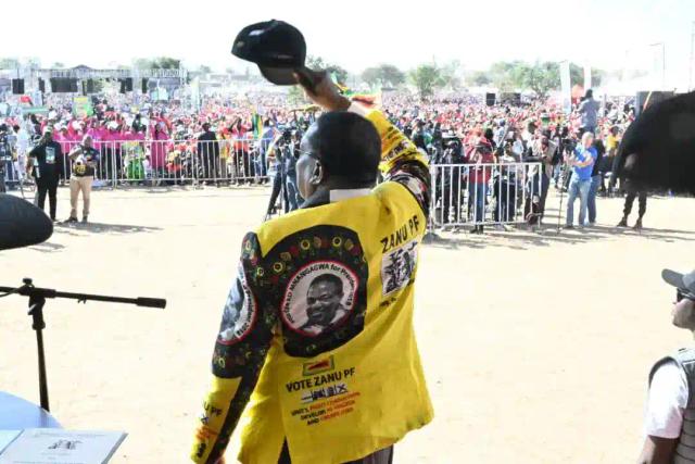 PICTURES: ZANU PF Masvingo Rally